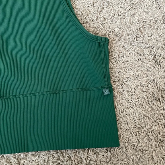 Lululemon Power Pivot tank top in everglade green ribbed size 10 - Picture 8 of 11